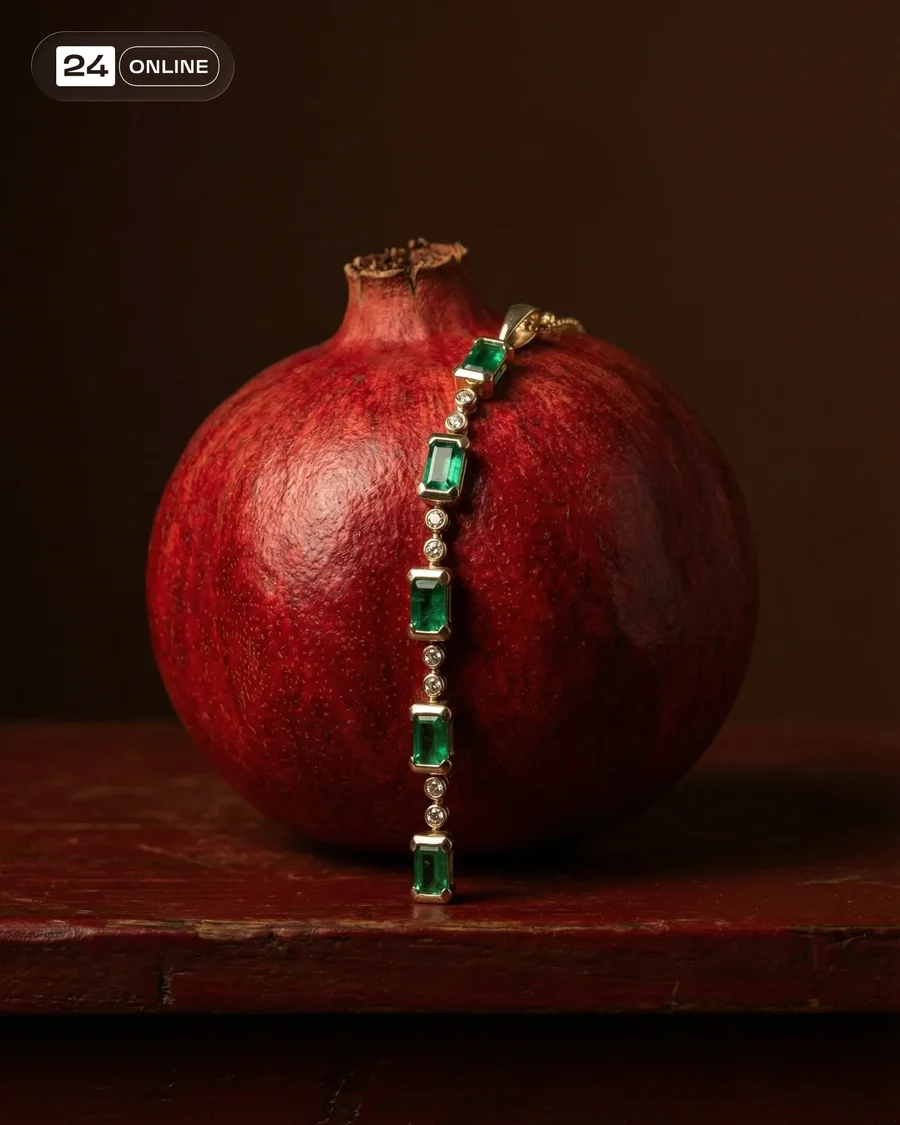 Editorial luxury gemstone pendant photography with warm cinematic styling and… — AI-generated example 2 of 6