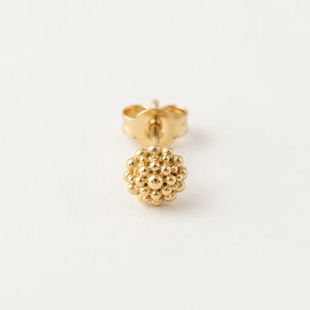 Properly zoomed and centered earring