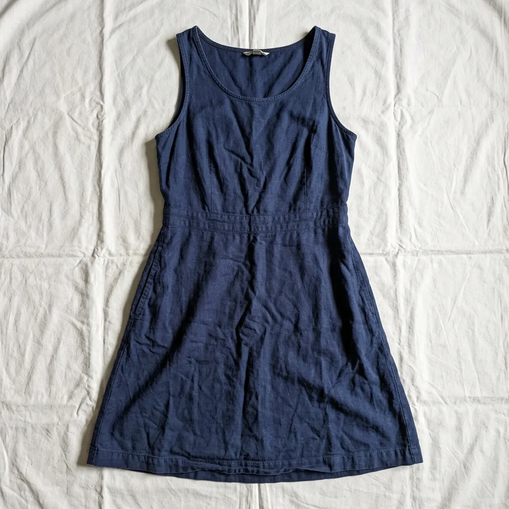 Fashion listing before optimization showing plain product images and weak copy